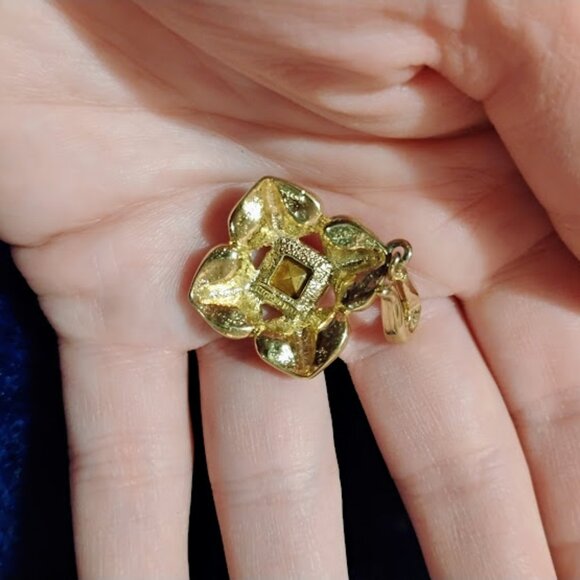 Vintage Richelieu pendant - Picture 2 of 4